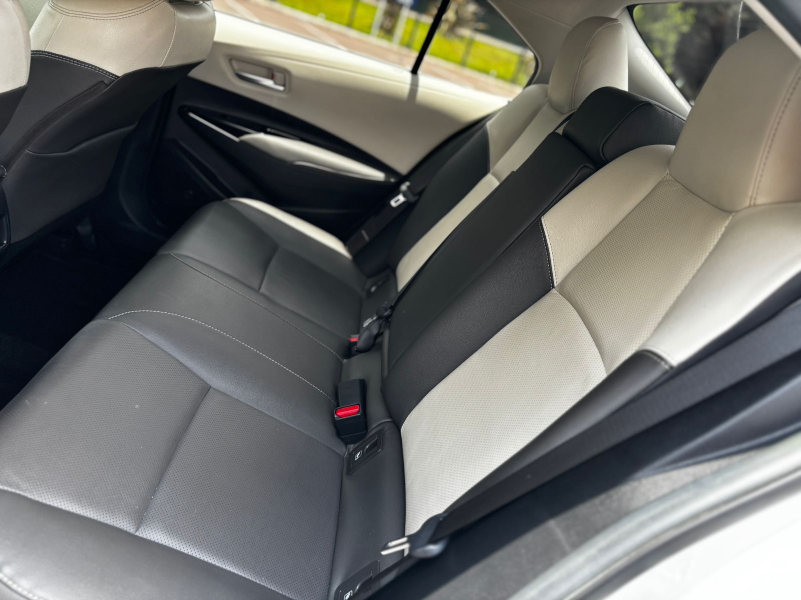 COROLLA9