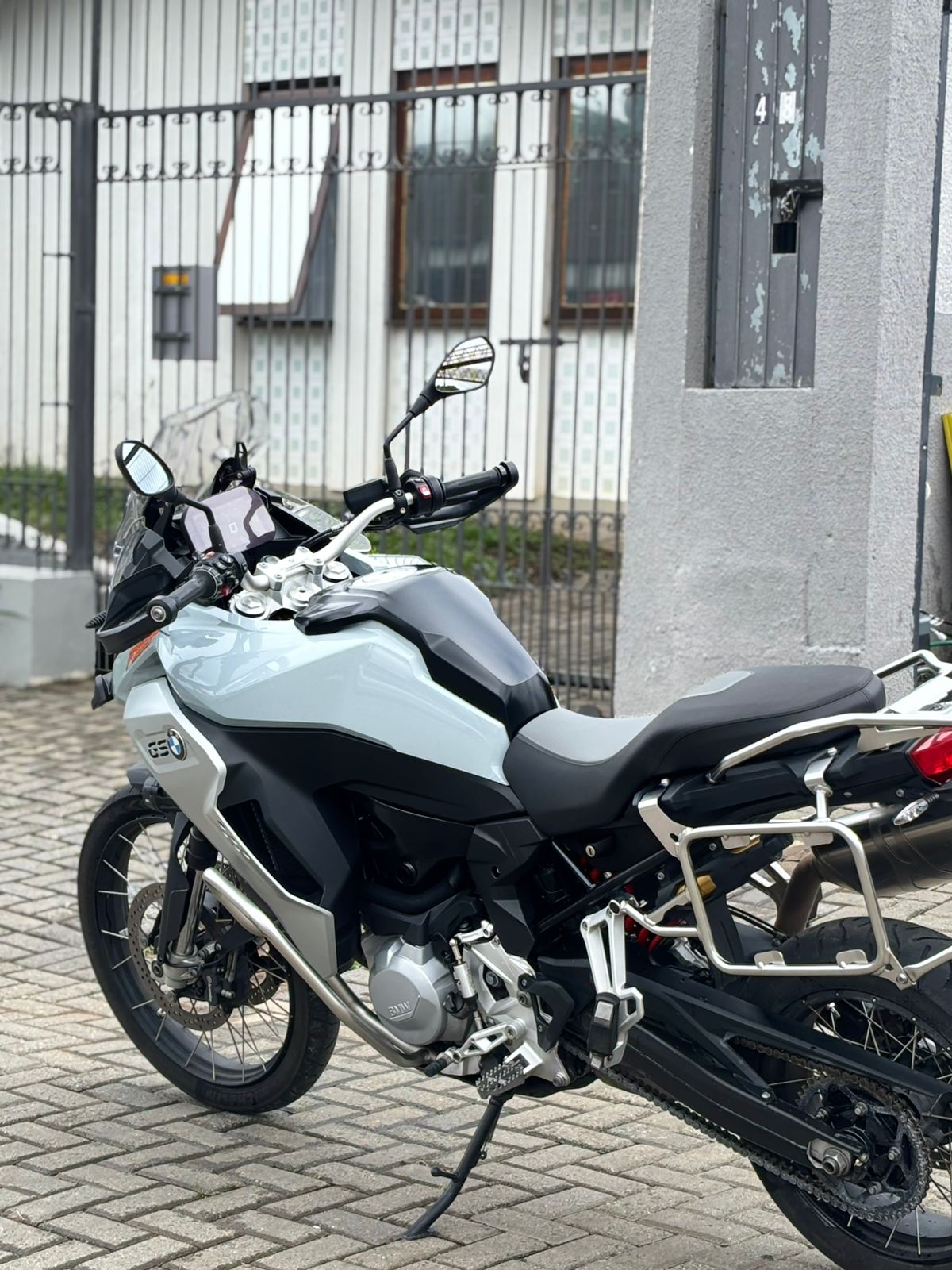 MOTO BMW3