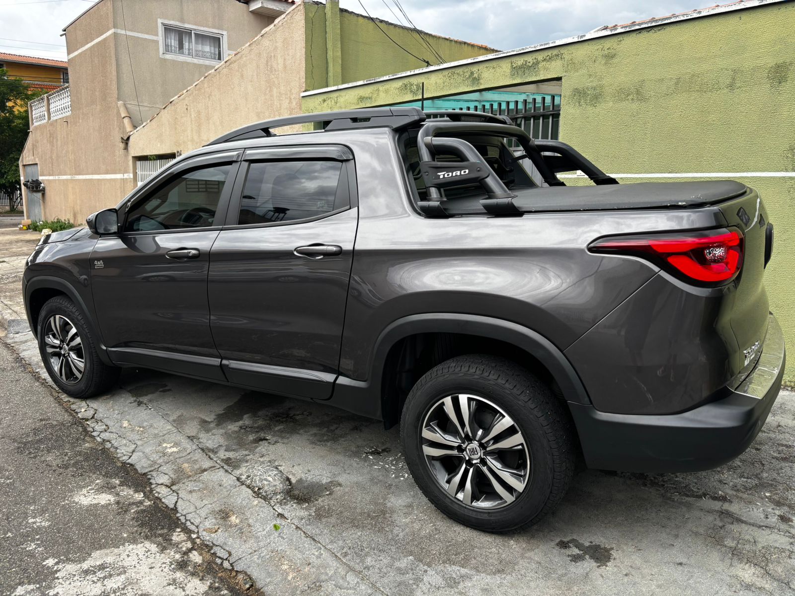 TORO CINZA10