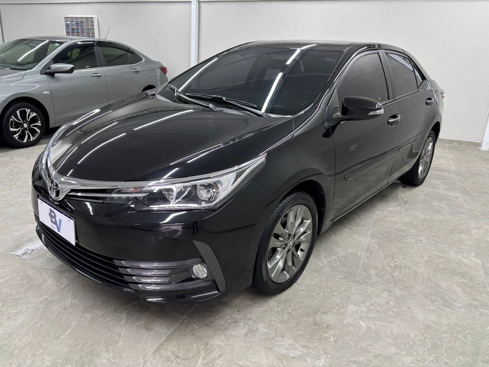 COROLLA 17
