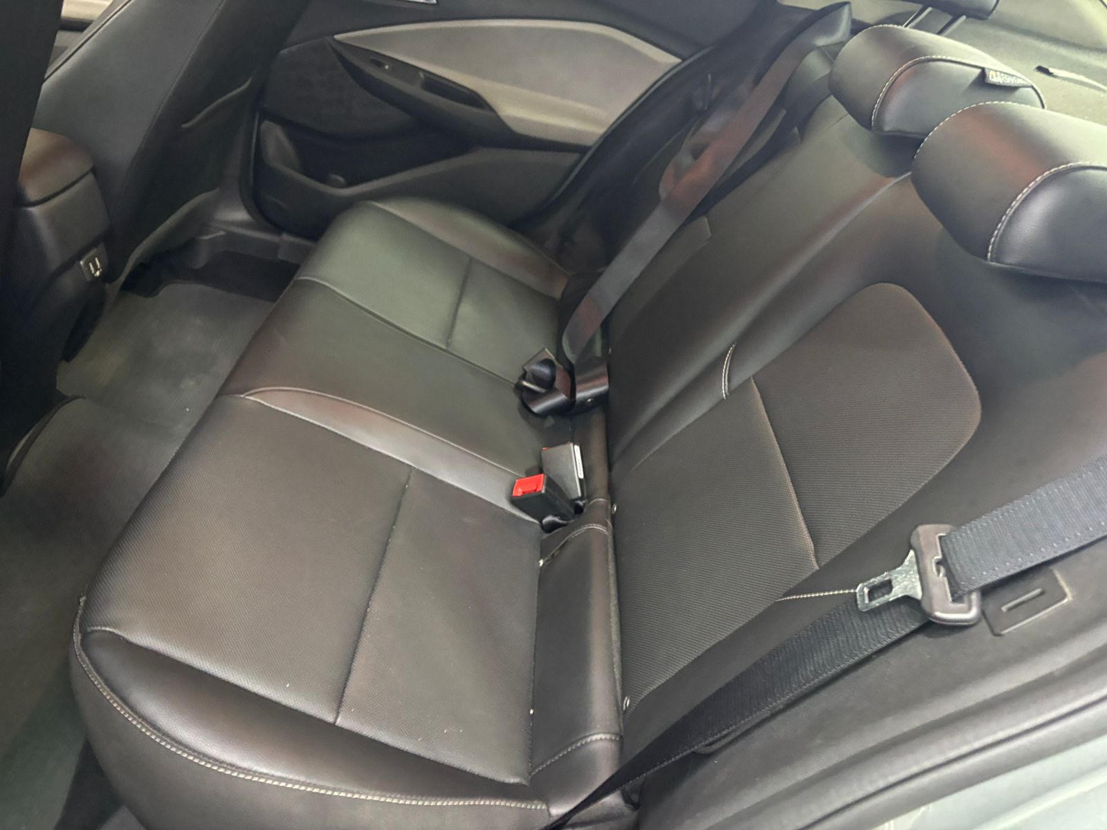 ONIX SEDAN 9