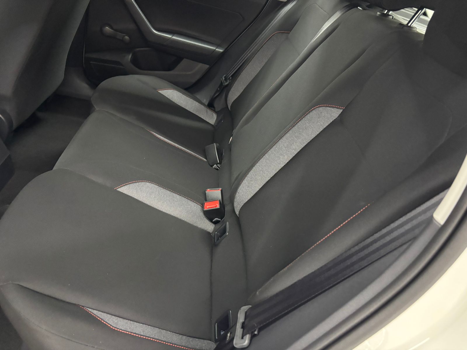 POLO BRANCO 6
