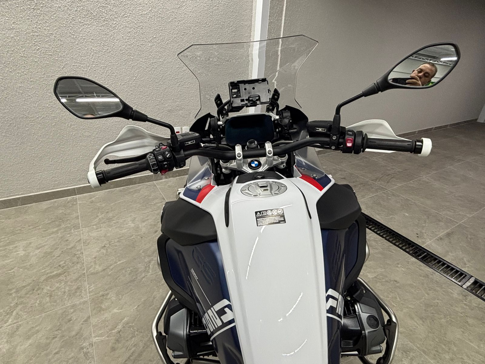 BMW MOTO 12