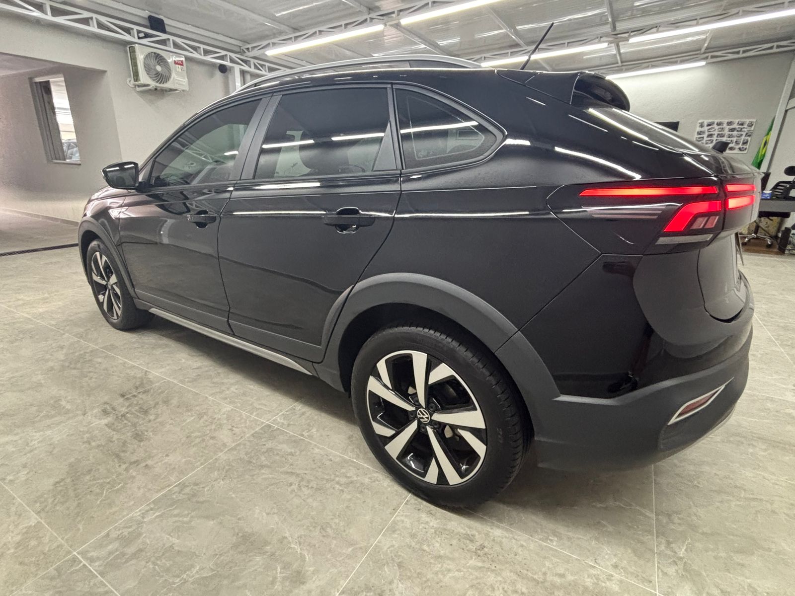 NIVUS PRETO 5